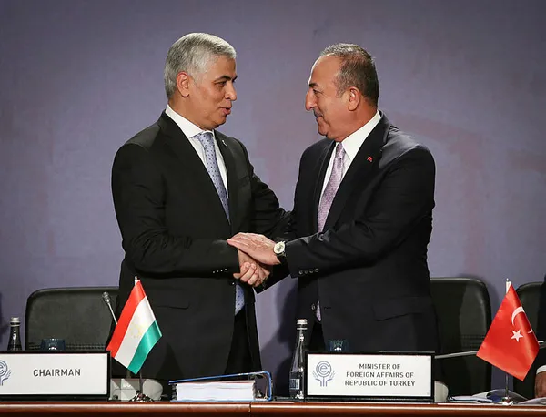 Son dakika: Dışişleri Bakanı Çavuşoğlu’ndan ABD’ye tepki: İki yüzlülük yapılıyor!