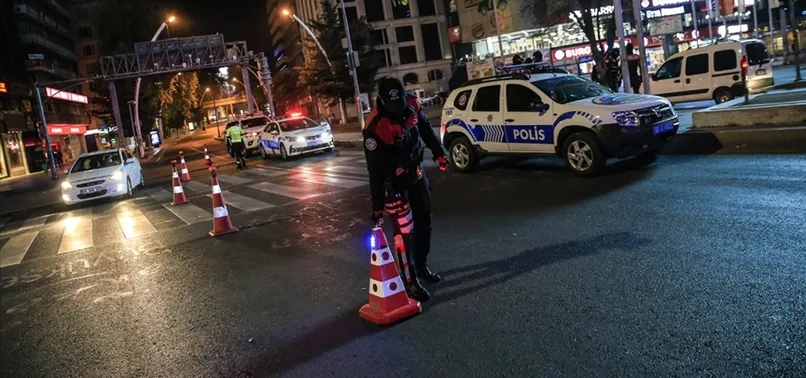 Son dakika: Sokağa çıkma kısıtlaması devam edecek mi? İstanbul'da sokağa çıkma kısıtlaması var mı?