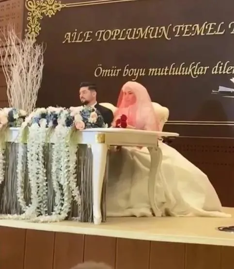 1703232449227.jpeg Balayında otel odasında sır ölüm! Çifti ölüme götüren ihmaller zinciri "pes" dedirtti - 5