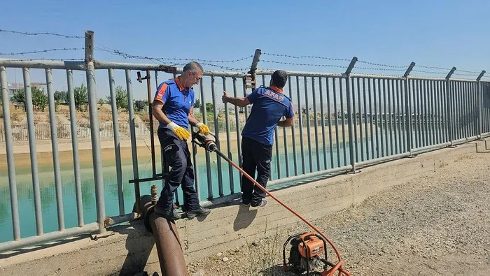 1724146123916.jpeg Ceset sanıldı gerçek bakın ne çıktı! Şanlıurfa'da ekipleri alarma geçiren ihbar - 1