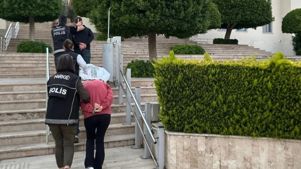 Marmaris’te zehir tacirlerine geçit yok! 3 şüpheli tutuklandı