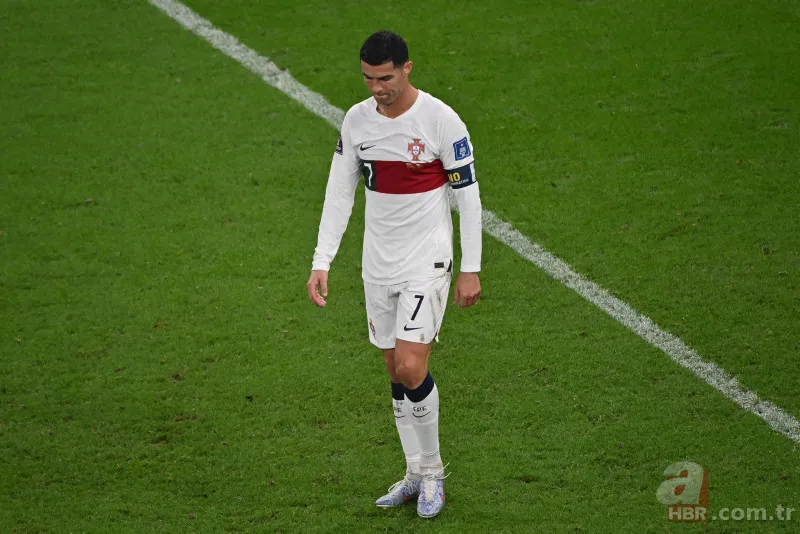 Cristiano Ronaldo son Dünya Kupası'na gözyaşlarıyla veda etti! Soyunma odasına ağlayarak gitti! Fas'tan Portekiz'e sürpriz 23