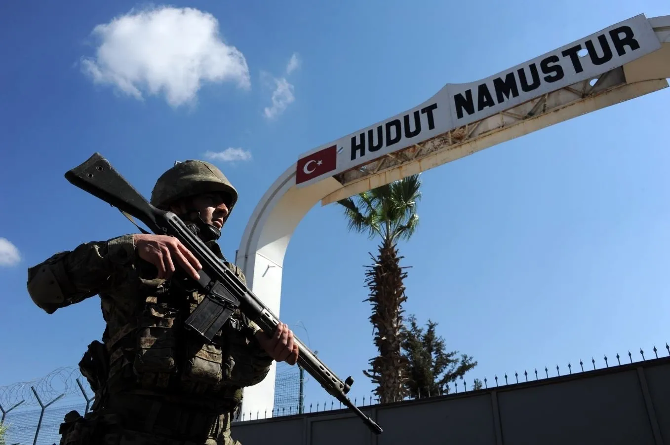 Son dakika: Bakanlık açıkladı: Sınır hattında yakalandılar