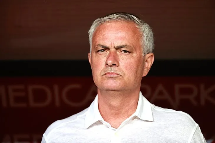 Fenerbahçe’de 3 isimden yönetime rest! Mourinho varsa yoklar
