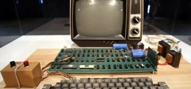 Apple’ın ilk bilgisayarı satışa çıktı!
