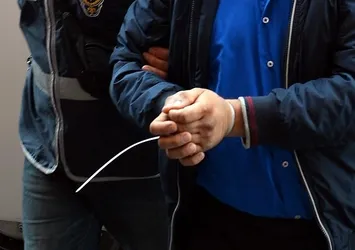 Adana'da terör örgütü PKK-YPG üyesi yabancı uyruklu zanlı gözaltına alındı