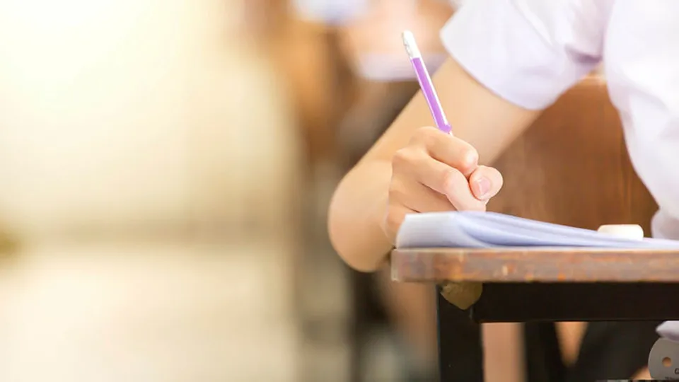 İOKBS 2021 puan hesaplama: İOKBS'yi kazanmak için kaç net gerekir? Bursluluk sınavında 3 yanlış 1 doğruyu götürür mü?