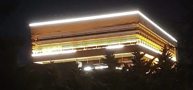 Darbe paylaşımına tepkiler çığ gibi: Hukuk üzerinden bir tehdit vurgusu kabul edilemez!