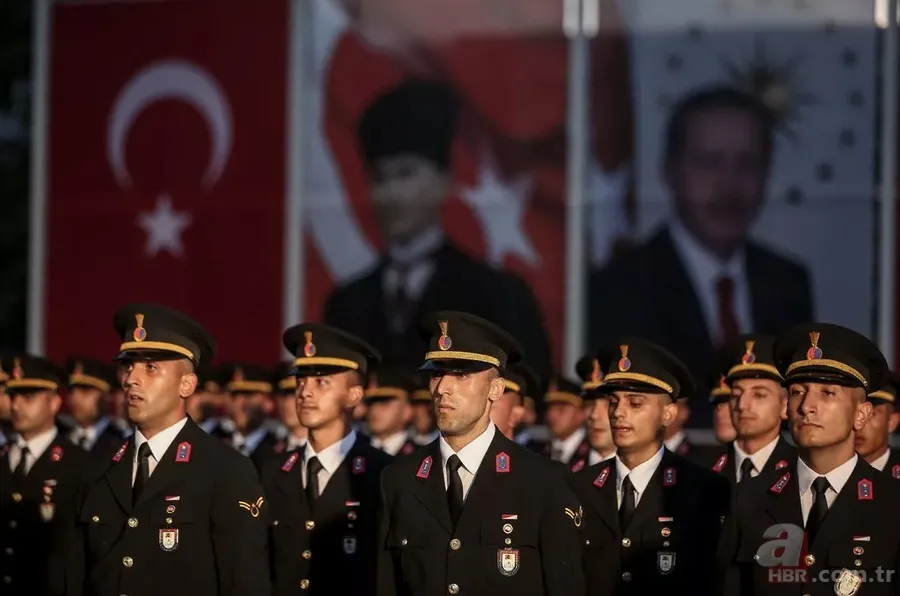 Askerlere 'Abdest alın' ricası Halk TV sunucusu Şirin Payzın'ı rahatsız etti 2