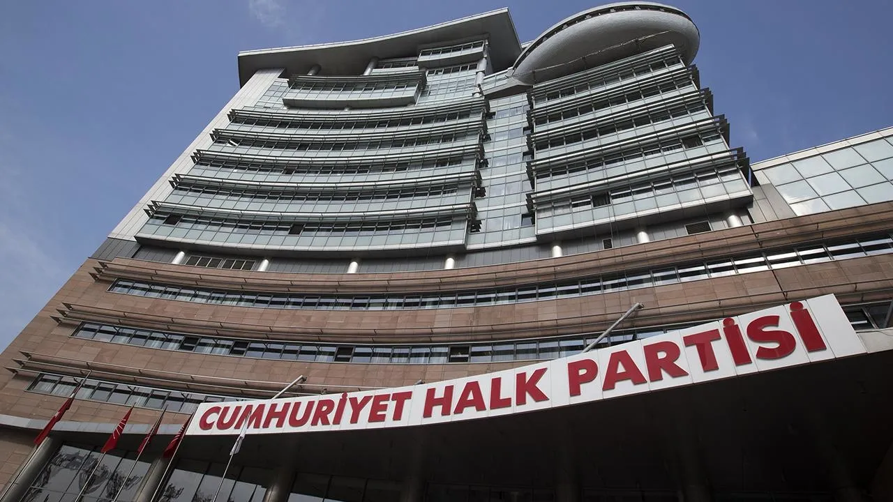 CHP İstanbul Büyükşehir ve ilçe belediye başkan adayları kimler oldu? İşte CHP’nin ilçe ilçe belediye başkan adayları…