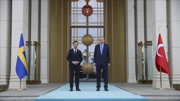 1670426355813.jpg İsveç'ten Türkiye'ye NATO için yeni mesaj: PKK'ya karışan herkes için hayat zorlaşacak! Onları finanse edilmesi bir tehdit - 4