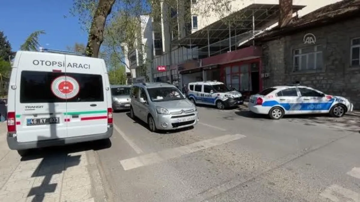 Kahramanmaraş'ta kız kardeşi tarafından silahla vurulan ağabey öldü