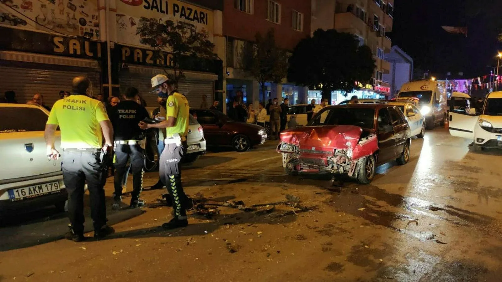 Polisten kaçıp dehşet saçtı! Acilde gözaltına alındı