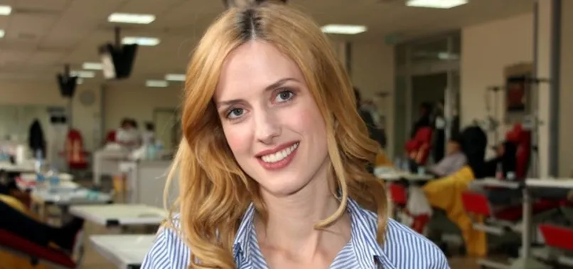 Wilma Elles, Pelin Karahan'a destek verdi