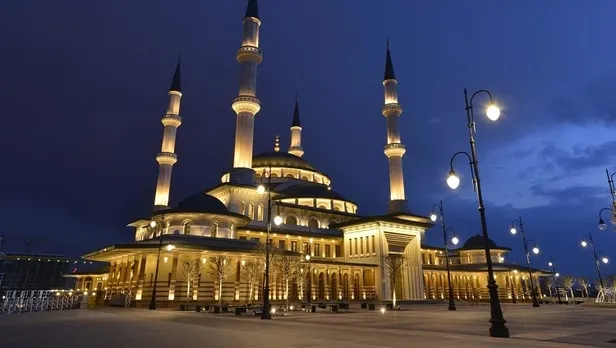 Regaip Kandili okunacak dualar, çekilecek tesbihler ve zikirler neler? İşte Türkçe-Arapça dualar…