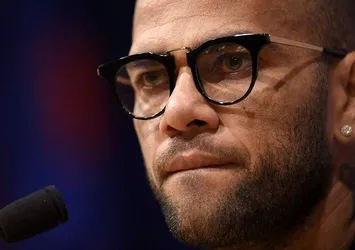 Dani Alves, yarın sağlık kontrolünden geçecek