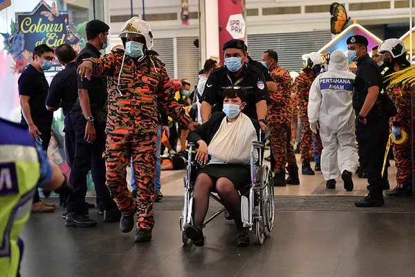 Son dakika: Malezya’da iki metro çarpıştı: 200’den fazla yaralı var
