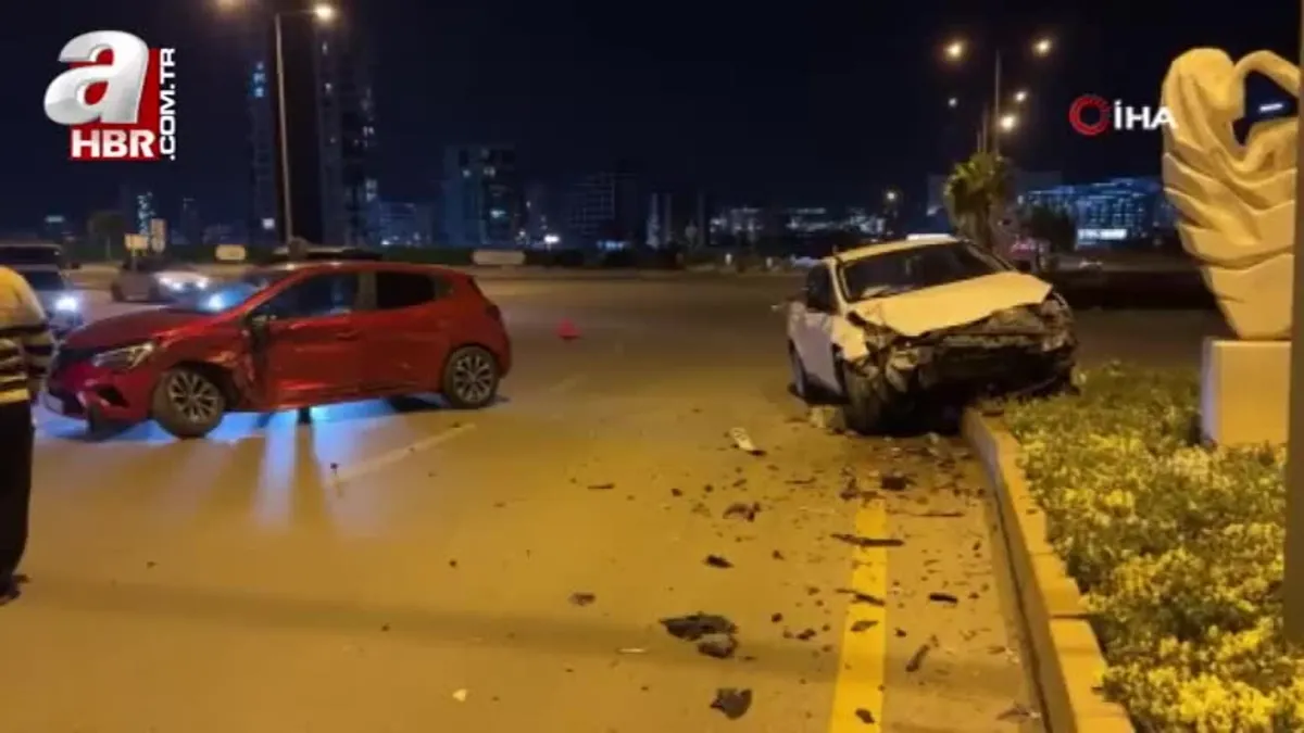 Mersin'de iki otomobil çarpıştı: 5 yaralı