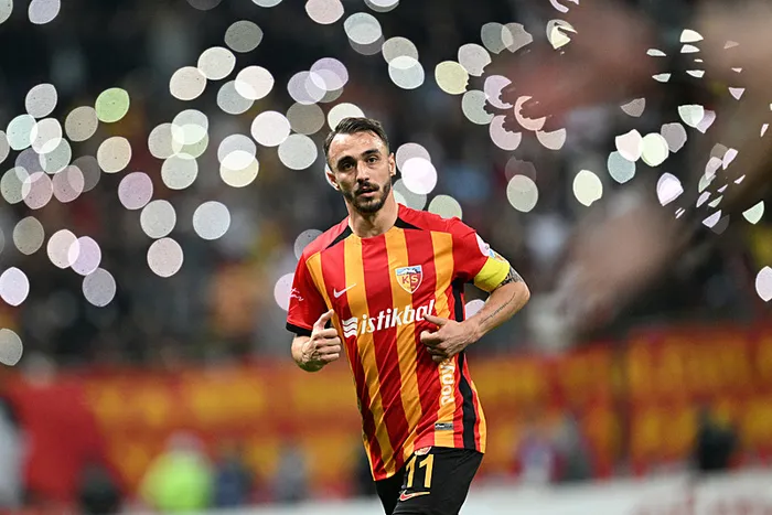 galatasaray-transferde-gaza-basti-5-yildiza-ozel-isimler-1745909414668.jpg Fotoğraf: AA