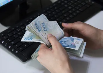 Zamlı maaşlar yetişecek mi? Hazine ve Maliye Bakanlığından memur maaşlarına ilişkin açıklama