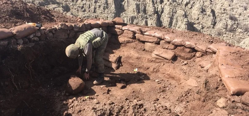 Mehmetçik 2 bin 400 rakımda üs kuruyor