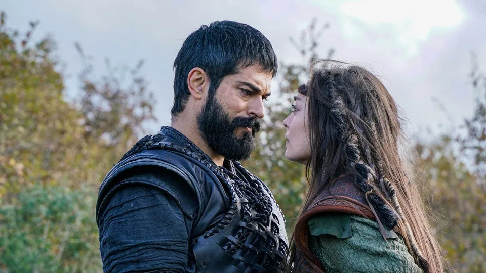 Kuruluş Osman’ın yıldızı Zeynep Tuğçe Bayat Targun Hatun’u anlattı: Boyun eğmek onun doğasında yok