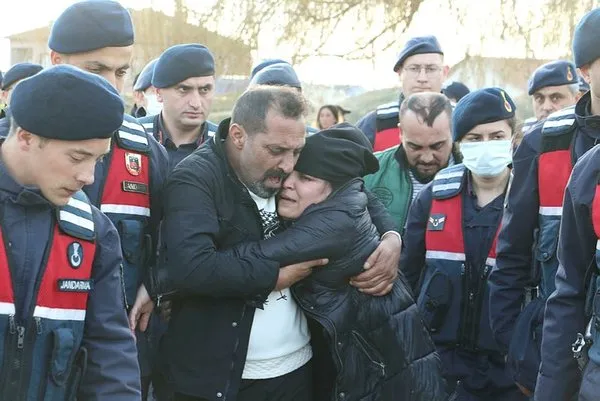 eskisehirde-6-yasindaki-elif-nur-tiftikin-olumuyle-ilgili-son-dakika-gelismesi-babaanne-cihangul-kurumlu-tutuk-1671373086386.jpg