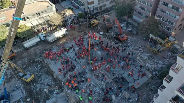 Son dakika: İzmir’de korkutan artçı deprem! 2 Kasım AFAD ve Kandilli Rasathanesi son depremler