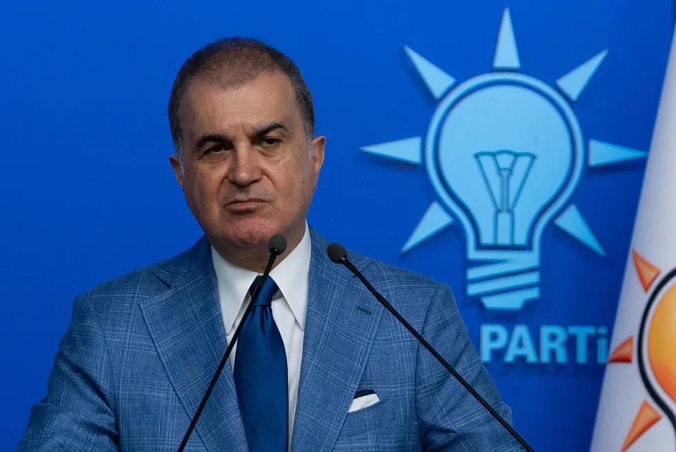 ak-parti-sozcusu-omer-celikten-cerceve-yasa-aciklamasi-dun-tarihi-bir-gundu-1786452394350.jpg AK Parti Sözcüsü Ömer Çelik'ten Çerçeve Yasa açıklaması: Dün tarihi bir gündü - 4