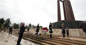 Bakan Güler Türk Şehitliği’ni ziyaret etti