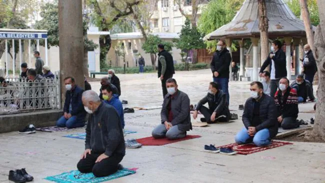 Kısıtlama sonrası sessizliğe bürünen Antalya turistlere kaldı - 2