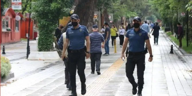 Son dakika: İçişleri Bakanlığından sokağa çıkma kısıtlamasında istisna genelgesi - 2