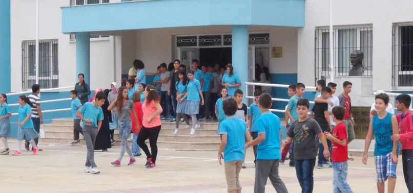 Pazartesi okullar tatil mi? Ara tatil ne zaman başlıyor? 2021 Kasım ara tatili ne zaman, ayın kaçında yapılacak?