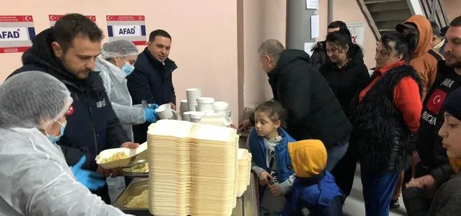 Türkiye yardıma muhtaç Ukrayna halkının yanında! Yardım TIR’ları bölgede