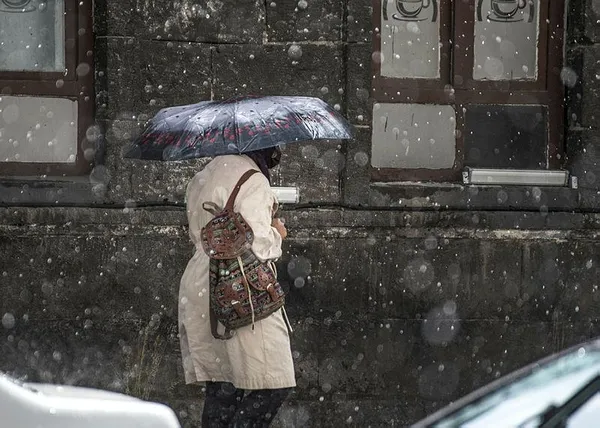 2-temmuz-istanbul-izmir-ankara-hava-durumu-bugun-hava-nasil-olacak-meteoroloji-istanbul-icin-saat-verip-uyardi-1625196051640.jpeg 2 Temmuz İstanbul, İzmir, Ankara hava durumu: Bugün hava nasıl olacak? Meteoroloji İstanbul için saat verip uyardı - 10