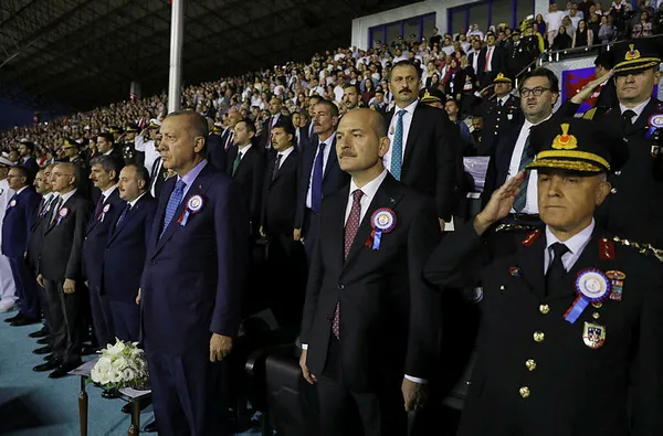 Başkan Erdoğan’dan açık mesaj: Halkın alın terini Kandil’e gönderenlere biz seyirci kalamayız! - 3