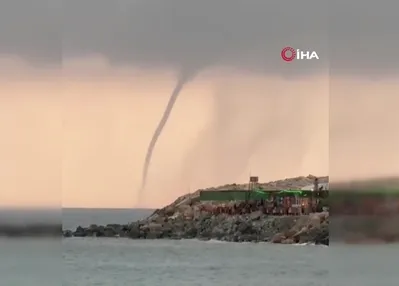Akdeniz’de oluşan hortum kamerada