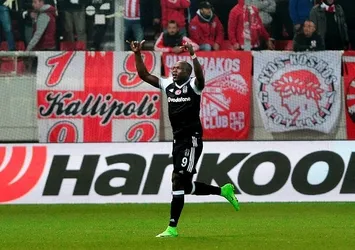 Aboubakar, UEFA'nın en iyi 11'inde