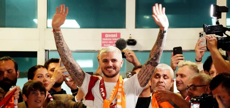 Galatasaray taraftarının sevgilisi Mauro Icardi İstanbul'da! Binlerce taraftar havalimanına akın etti