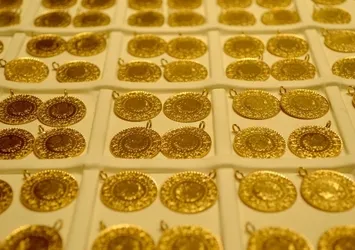 Son dakika: Altın yükselişe geçti! Gram çeyrek altın Cumhuriyet altını son durum