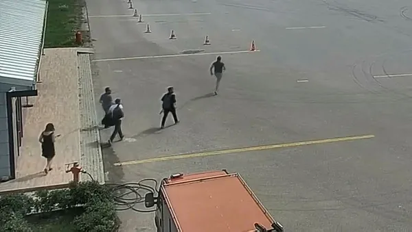 Son dakika: Ölüme böyle gitmişler! Bursa'da düşen uçağın pilotlarının havalimanındaki son görüntülerine A Haber ulaştı - 3