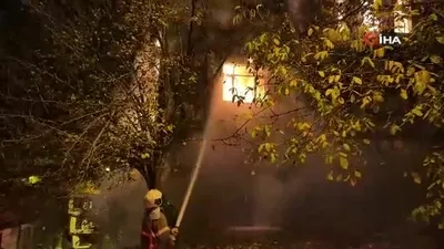 Karabük’te 2 katlı ahşap evde yangın