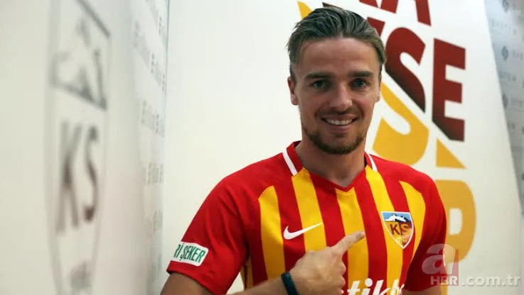 Ersun Yanal'dan önemli değişiklik! İşte Fenerbahçe-Kayserispor maçı ilk 11'i 21