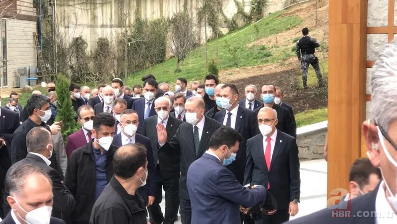 Başkan Erdoğan baba ocağı Rize'de! Ahmet Erdoğan Camii'nin açılışını gerçekleştirdi 24