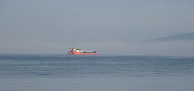 Çanakkale Boğazı sis nedeniyle transit gemilere kapatıldı