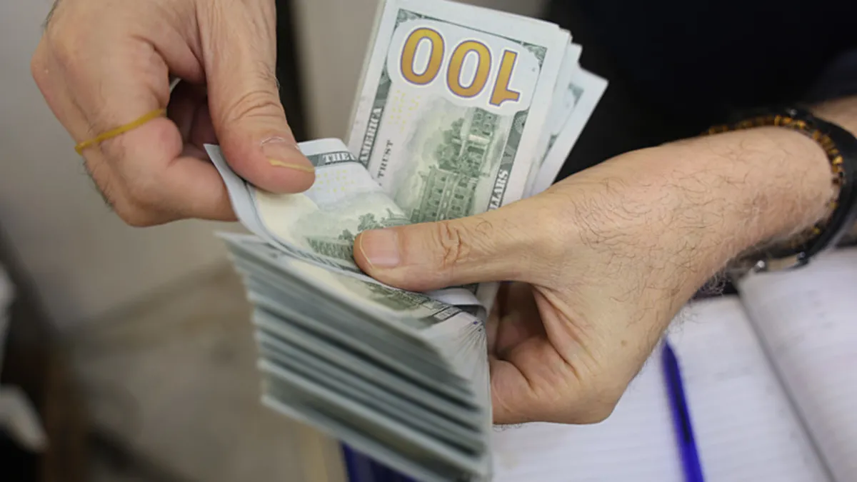 CDS 5 yılın dibinde endeks yeniden 10 bin puan üstünde! Dövizde ise çözülme sürüyor