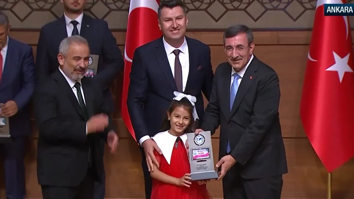 11. Anadolu Medya Ödülleri sahiplerini buldu! Törende "tarafsızlık" vurgusu