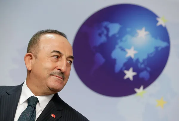 abnin-umudu-turkiye-anlamsiz-savasi-durduralim-1661204302891.jpg AB'nin umudu Türkiye: Anlamsız savaşı durduralım - 3