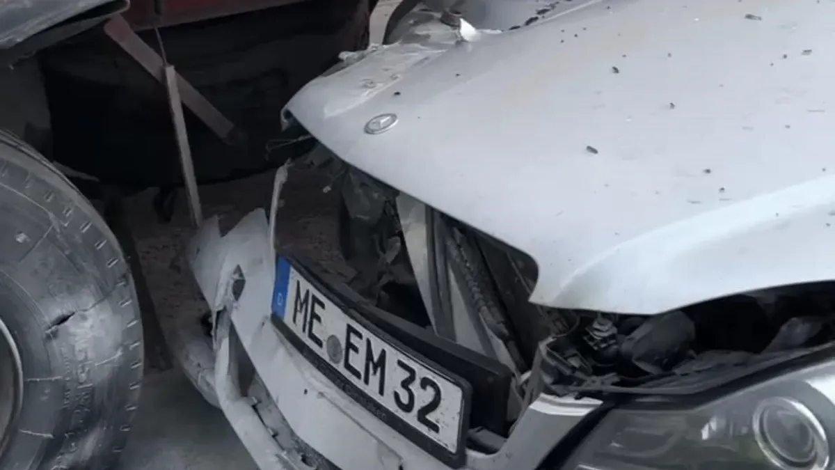 Kontrolden çıkan araç TIR'a arkadan çarptı: 5 yaralı!