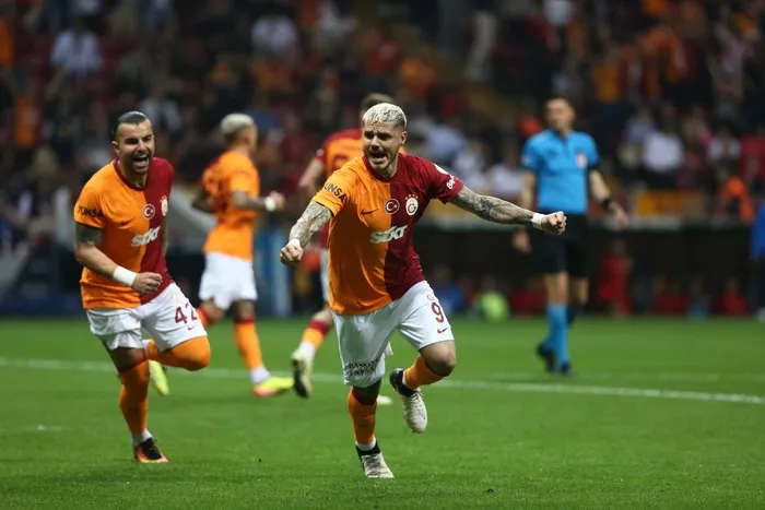 1714040037492.jpg Galatasaray şampiyonluk yolunda rekor peşinde! Fenerbahçe'nin puanıyla ortak olacaklar! Adana Demirspor maçı kritik... - 4